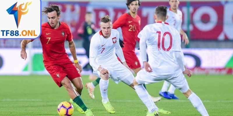 Kèo Nhà Cái Hiệp Phụ TF88 – Lựa Chọn Chiến Lược Hấp Dẫn 3 Theo dõi sự thay đổi đội hình